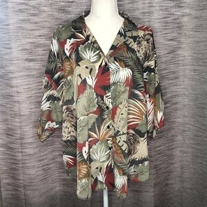 LADY CARIBOU X-LARGE LION BUTTON UP BLOUSE